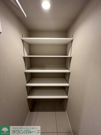 シーズンフラッツ新大塚の物件内観写真